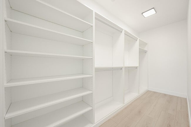 Building Photo - 15006 N Ivory Dr
