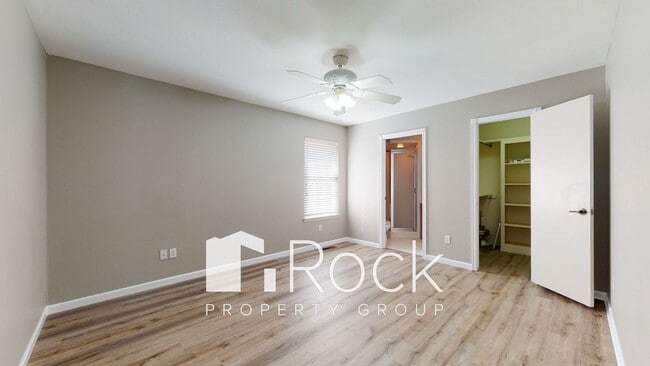 Building Photo - Need space? Take a look at this 4 Bedroom/...