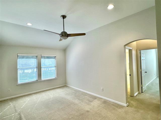 Building Photo - 1924 Countryside Dr