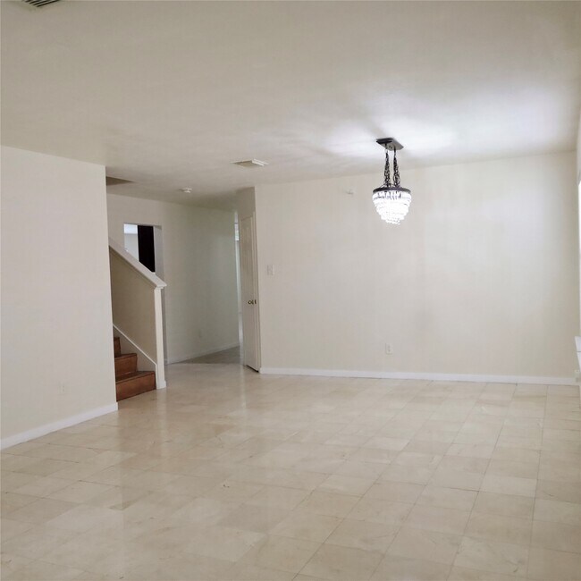 Building Photo - 14411 Avery Brooke Ln