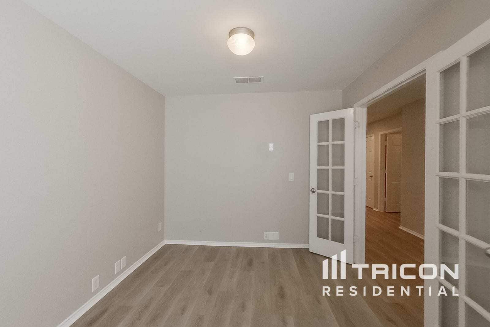 Building Photo - 206 Bison Meadow Dr