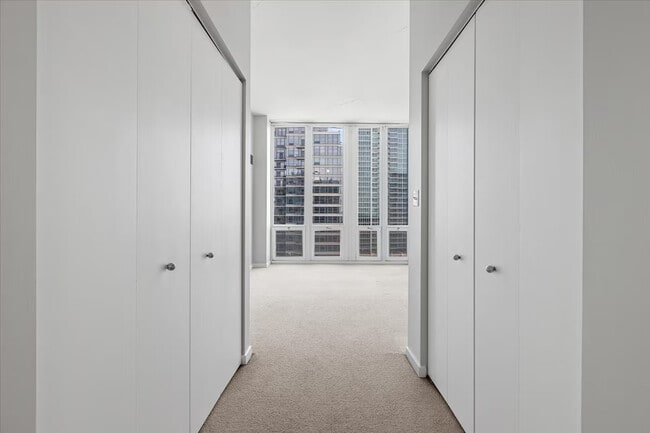 Building Photo - 1600 S Indiana Ave