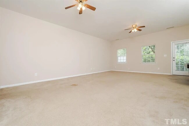 Extra large Bed Room - 5343 Big Bass Dr