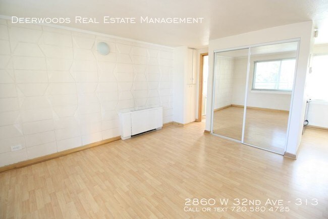 Building Photo - 2860 W 32nd Ave