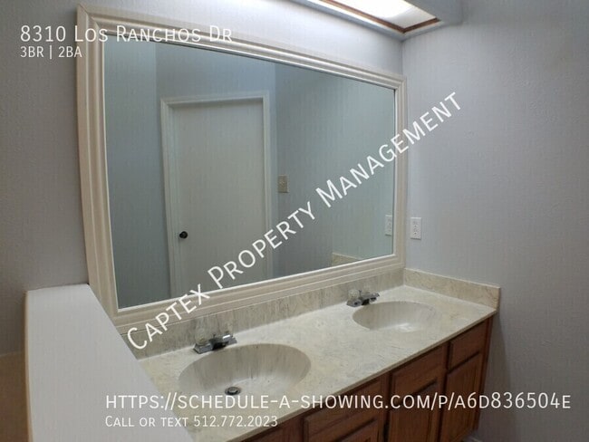 Building Photo - 8310 Los Ranchos Dr