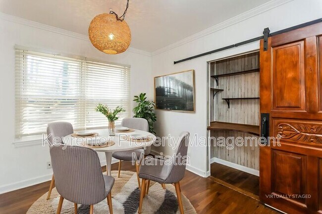 Building Photo - 540 Church Rd SE