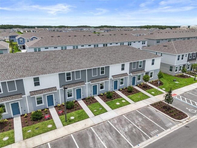 Building Photo - 3094 Skyline Lp
