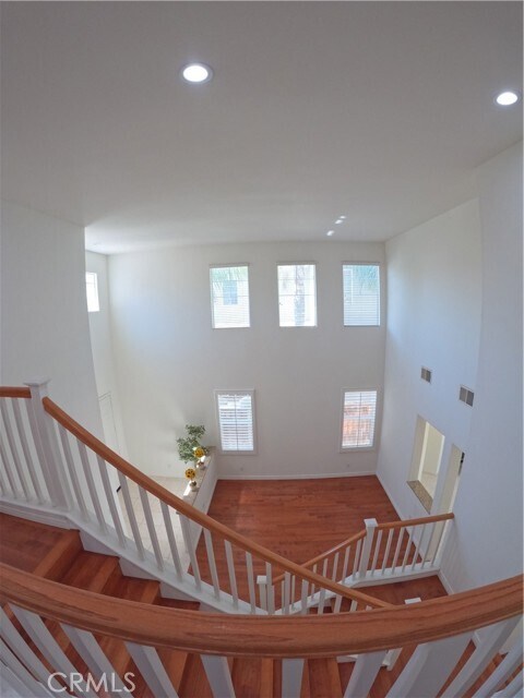 Building Photo - 1655 W Alps Dr