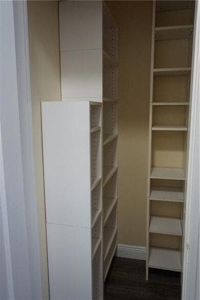 Building Photo - 177 W 5th St