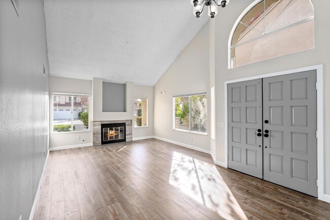 Building Photo - Charming 4-Bedroom Home with Stunning Views in Yorba Linda | AVAILABLE NOW