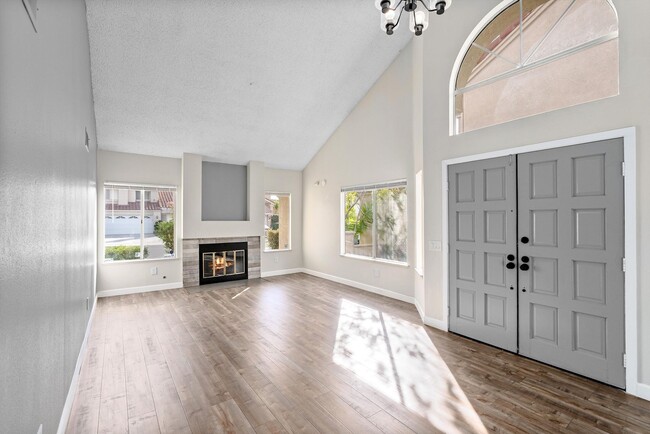 Building Photo - Charming Rental Home in Yorba Linda