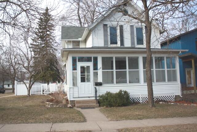 House - 628 W 10th St