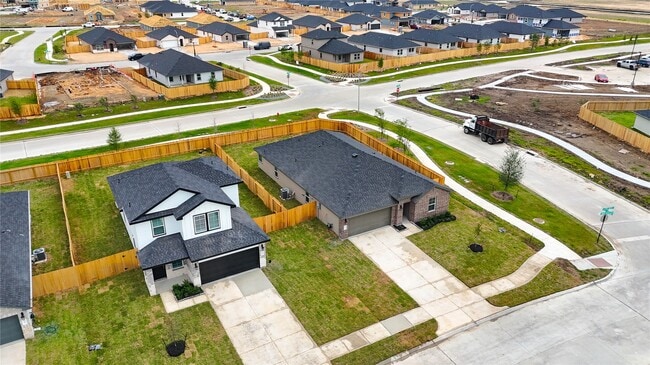 Building Photo - 9047 Rose Water Trl