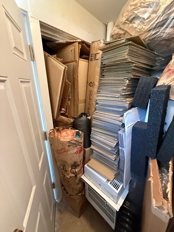 Building Photo - 13 N Park St