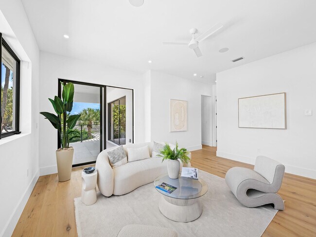 Building Photo - 1317 Tangelo Isle