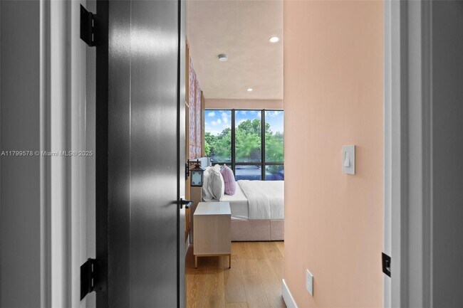 Building Photo - 410 NW 52nd St