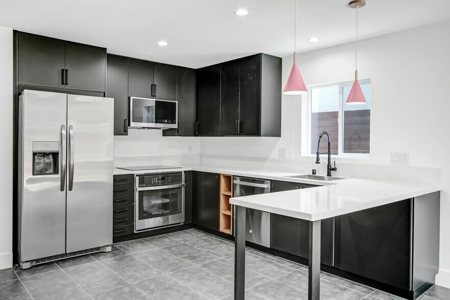 Building Photo - 1004 Farnam St