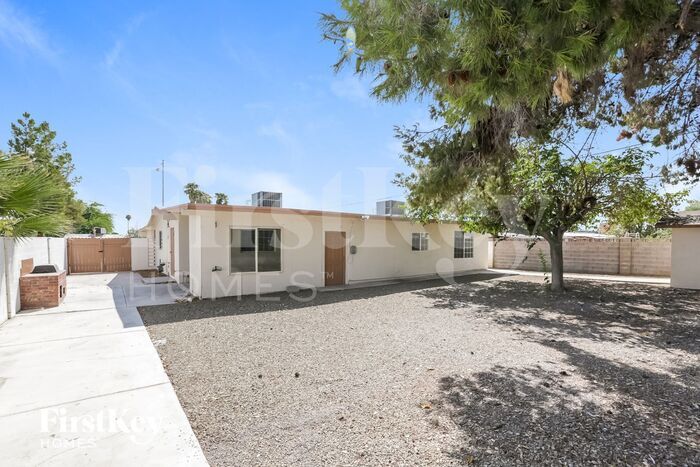 Building Photo - 2953 Gala St