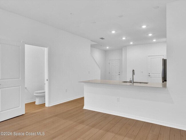 Building Photo - 4444 Jetty Ln