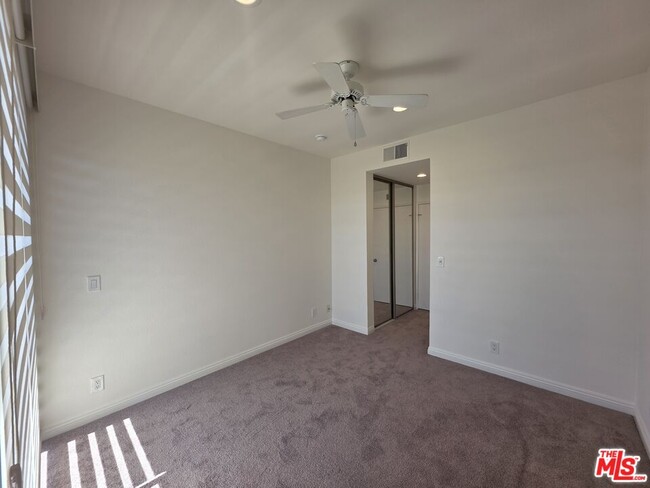 Building Photo - 8505 Gulana Ave