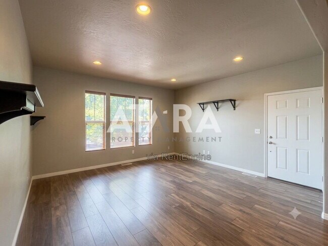 Building Photo - 5285 W Hampstead Ln