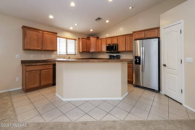 Building Photo - 10489 Bonpland Willow Dr