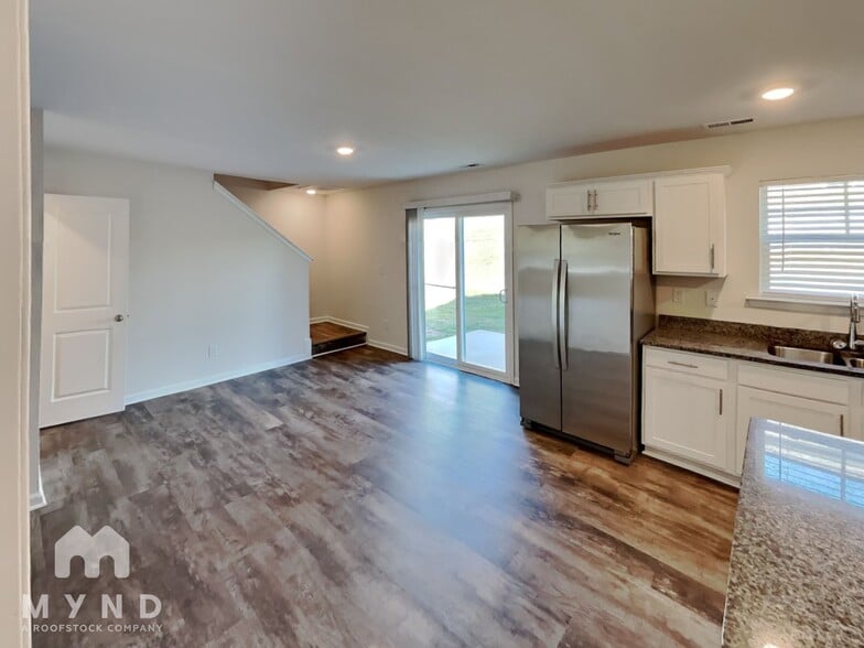 Building Photo - 2042 Ryker Davis Ln