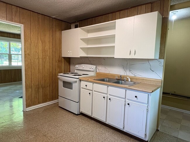 Building Photo - 3 Bedroom 1 Bath Home in Millington