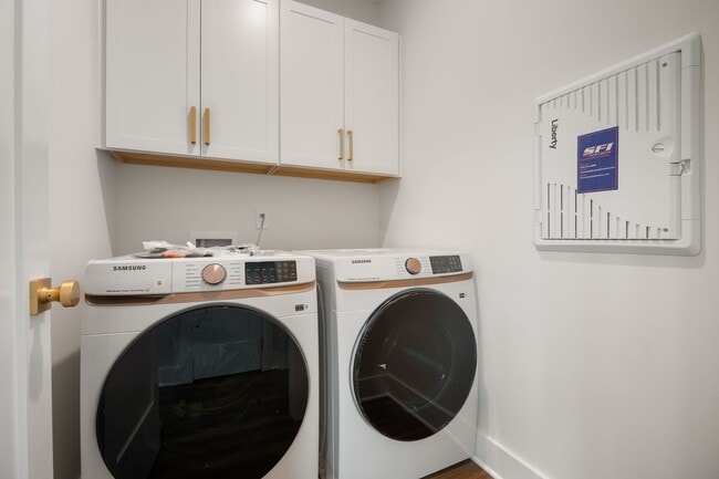 Building Photo - Newly Built 4-bedroom, 4-bathroom Home in Durham, NC