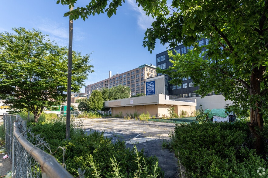 Site 7/21/22 - Iron Rose