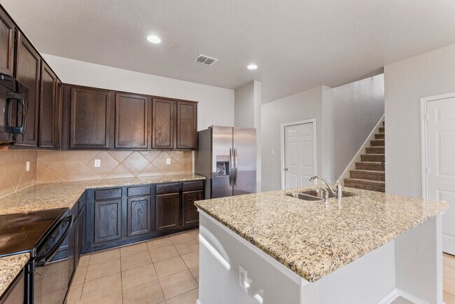 Building Photo - 5710 Abiding Way