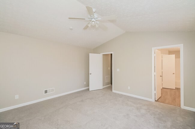 Building Photo - 177 Herscu Ct
