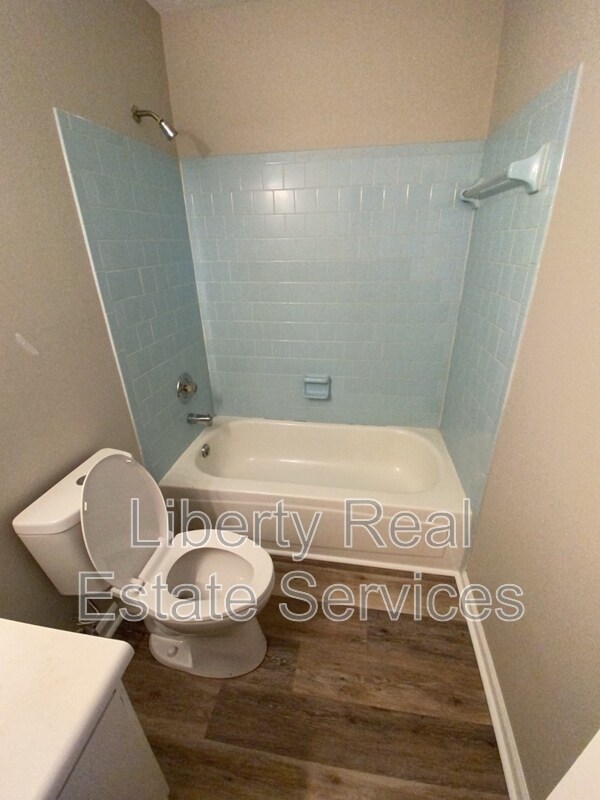 Building Photo - 129 Deann Dr