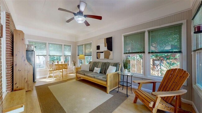 Building Photo - 1125 Willivee Dr