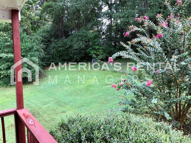 Building Photo - Great Home for Rent in Pelham! Available t...