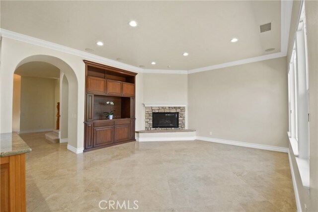 Building Photo - 115 CAPEBERRY