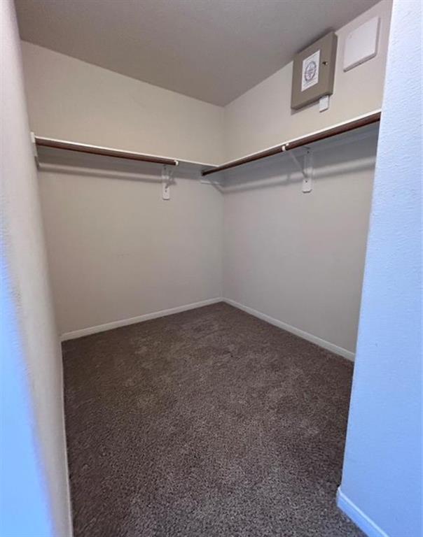 Building Photo - 21014 Fox Walk Trail