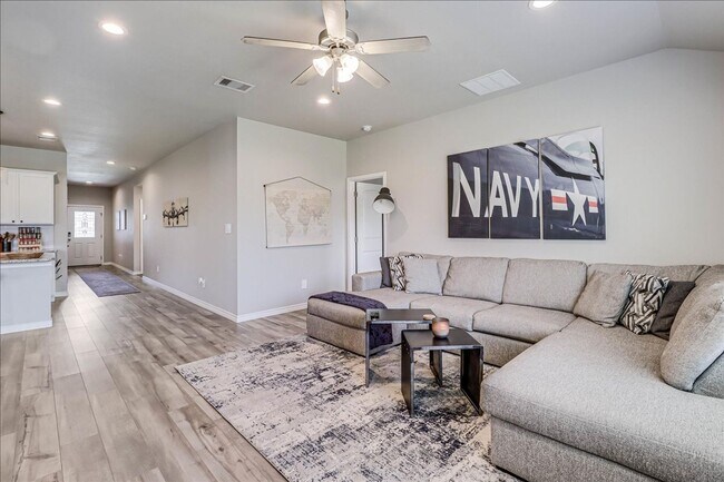 Building Photo - 7213 Adler Dr