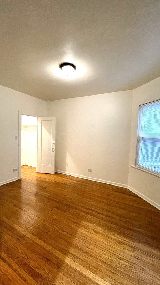 Building Photo - 3072 E 79th St