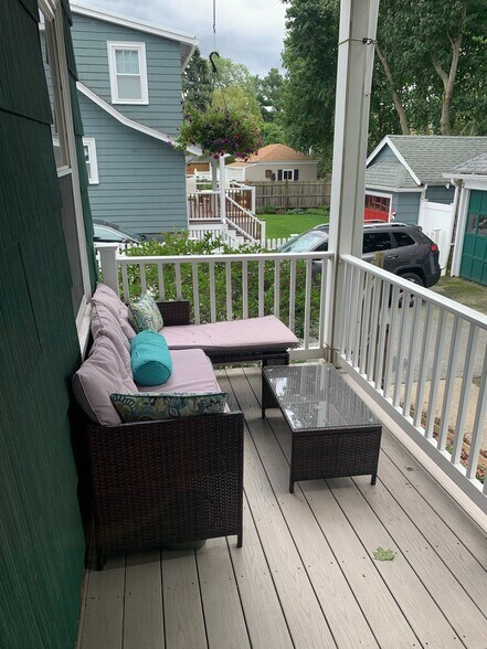 Building Photo - 9 Pitman Ave