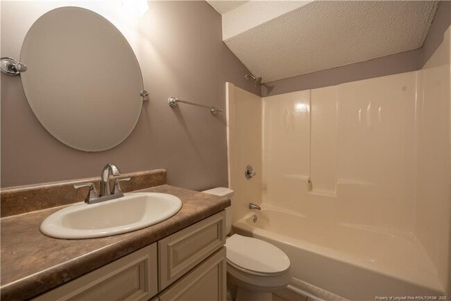 Building Photo - 5725 Waterwood Dr