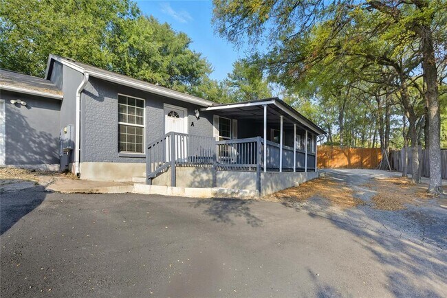 Building Photo - 5401 Agua Caliente Cove