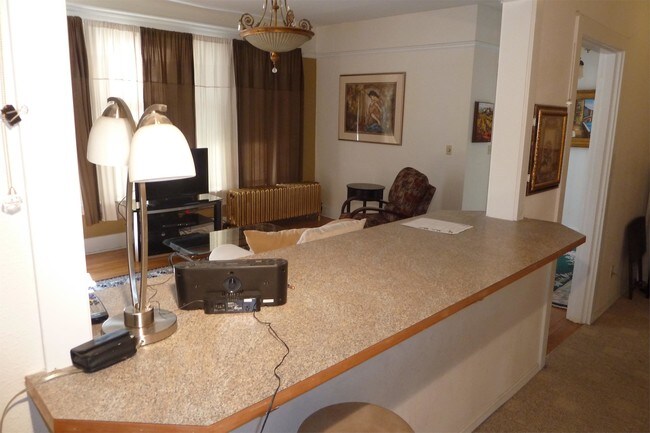 Building Photo - 2129 Rucker Ave