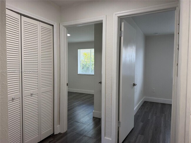 Building Photo - 580 NW 58th St
