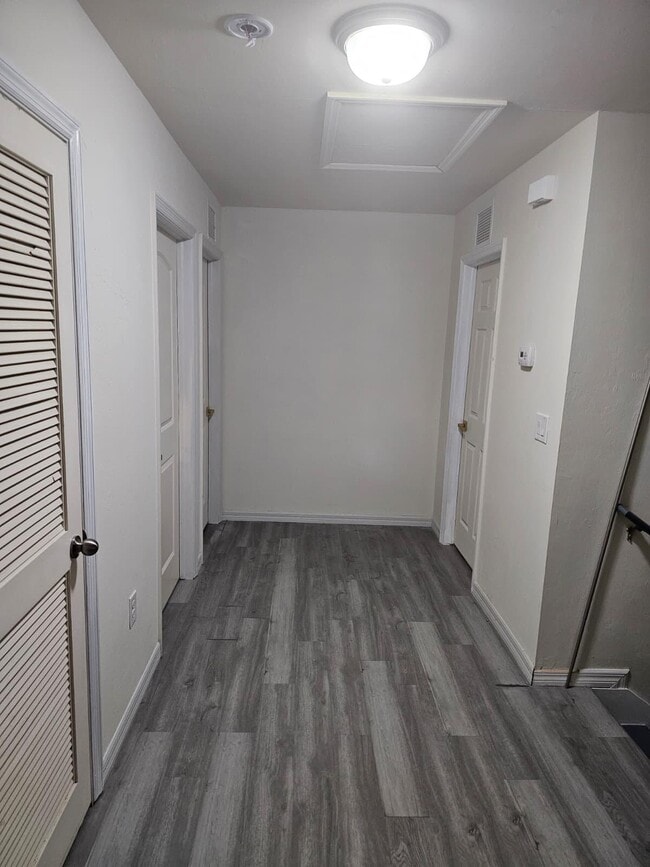 Building Photo - 10329 Canal Brook Ln