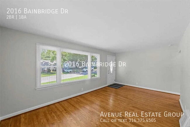 Building Photo - 2016 Bainbridge Dr