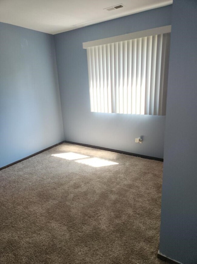 Building Photo - 1881 Michigan City Rd