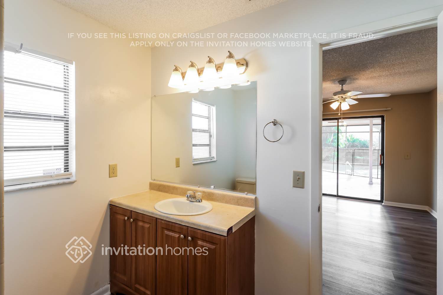 Building Photo - 480 Abello Rd SE