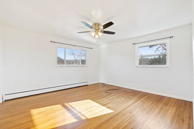 Building Photo - 3609 Harbison Ave