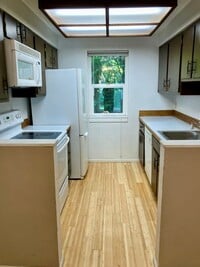 Building Photo - Spacious 2-Bed, 1.5-Bath Home with Firepla...